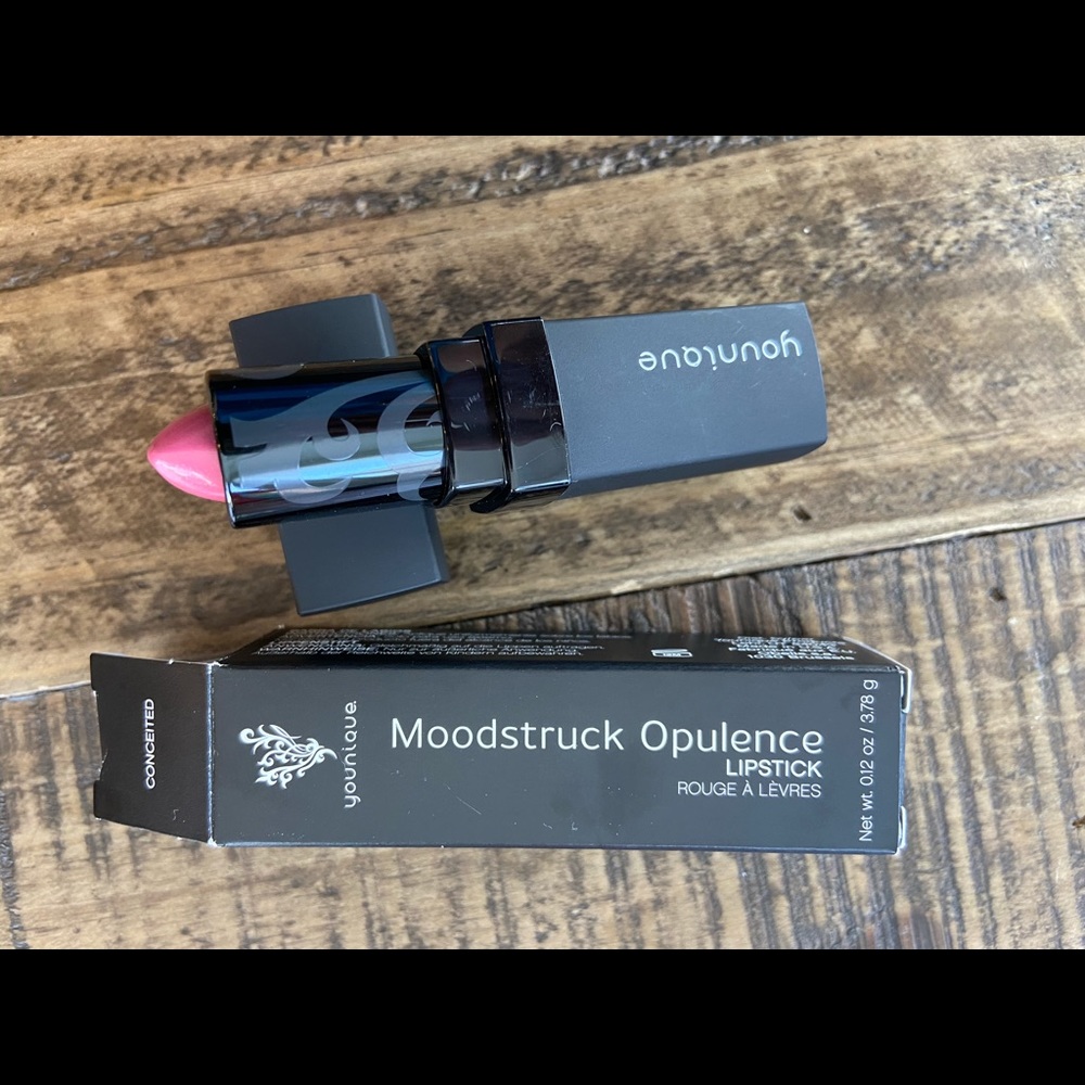 Younique Lipstick